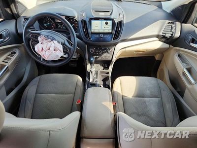 Zdjęcie 8 z 13 samochodu: 2017 FORD ESCAPE SE VIN:1FMCU9G90HUD32742 - miniatura