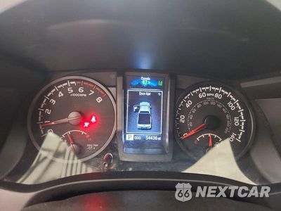 Zdjęcie 9 z 12 samochodu: 2022 TOYOTA TACOMA SR VIN:3TYRX5GN6NT059936 - miniatura