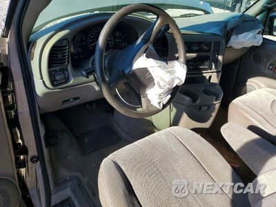 Zdjęcie 8 z 13 samochodu: 2004 CHEVROLET ASTRO VIN:1GNDM19XX4B114679 - miniatura