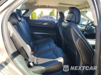 Zdjęcie 10 z 12 samochodu: 2016 LINCOLN MKZ VIN:3LN6L2GK5GR623608 - miniatura