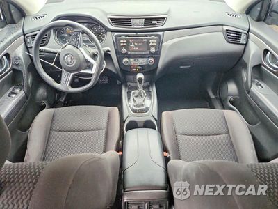 Zdjęcie 8 z 13 samochodu: 2018 NISSAN ROGUE SPORT S VIN:JN1BJ1CR2JW268605 - miniatura