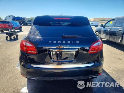 Zdjęcie 6 z 13 samochodu: 2014 PORSCHE CAYENNE VIN:WP1AA2A29ELA05814 - miniatura