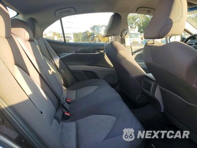 Zdjęcie 10 z 12 samochodu: 2018 TOYOTA CAMRY LE VIN:JTNB11HK1J3034980 - miniatura