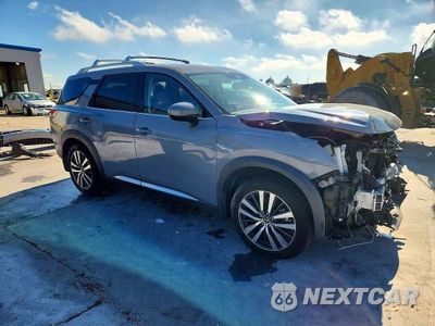 Czwarte zdjęcie samochodu z boku: 2022 NISSAN PATHFINDER PLATINUM VIN:5N1DR3DH2NC253587 - miniatura