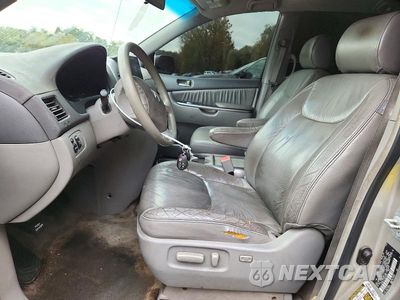 Zdjęcie 7 z 13 samochodu: 2010 TOYOTA SIENNA LE 8-PASSENGER VIN:5TDKK4CCXAS340299 - miniatura