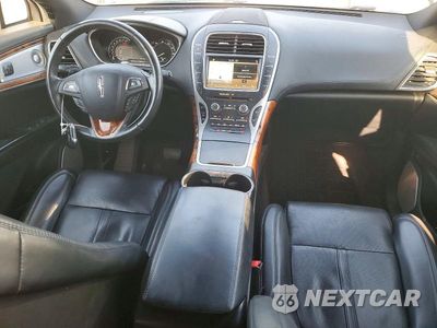 Zdjęcie 8 z 13 samochodu: 2016 LINCOLN MKX RESERVE VIN:2LMTJ8LP1GBL66382 - miniatura