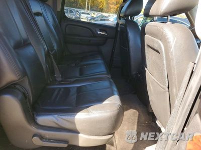 Zdjęcie 11 z 13 samochodu: 2013 CHEVROLET SUBURBAN K1500 LT VIN:1GNSKJE70DR123451 - miniatura