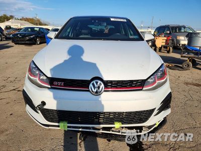 Piąte zdjęcie samochodu w środku: 2018 VOLKSWAGEN GTI S/SE VIN:3VW447AU6JM288232 - miniatura