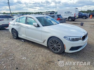 Czwarte zdjęcie samochodu z boku: 2019 BMW 530 I VIN:WBAJA5C56KWW18815 - miniatura