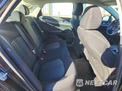 Zdjęcie 10 z 12 samochodu: 2026 KIA K5 LXS VIN:KNAG24J75T5433846 - miniatura
