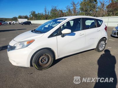 2015 NISSAN VERSA NOTE SV 3N1CE2CP9FL439960 - główne zdjęcie licytacji z USA - miniatura