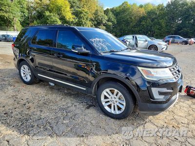 Czwarte zdjęcie samochodu z boku: 2017 FORD EXPLORER XLT VIN:1FM5K7D86HGC55694 - miniatura