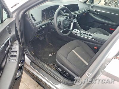 Zdjęcie 8 z 12 samochodu: 2023 HYUNDAI SONATA SEL VIN:KMHL64JA8PA301660 - miniatura