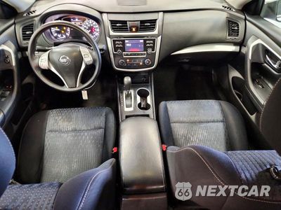 Zdjęcie 8 z 12 samochodu: 2016 NISSAN ALTIMA 2.5 S VIN:1N4AL3AP1GN364648 - miniatura