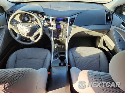 Zdjęcie 8 z 13 samochodu: 2011 HYUNDAI SONATA GLS VIN:5NPEB4AC5BH120608 - miniatura