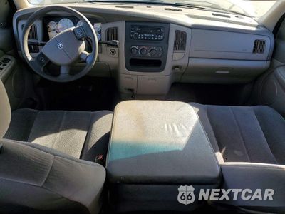Zdjęcie 8 z 12 samochodu: 2004 DODGE RAM 1500 ST VIN:1D7HA18N44J166582 - miniatura