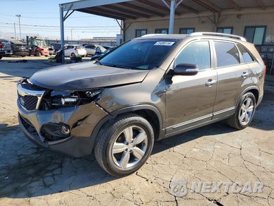 2013 KIA SORENTO EX 5XYKU3A61DG389992 - główne zdjęcie licytacji z USA - miniatura