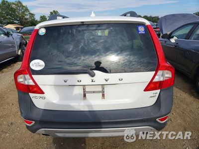 Zdjęcie 6 z 13 samochodu: 2010 VOLVO XC70 T6 VIN:YV4992BZ7A1081530 - miniatura