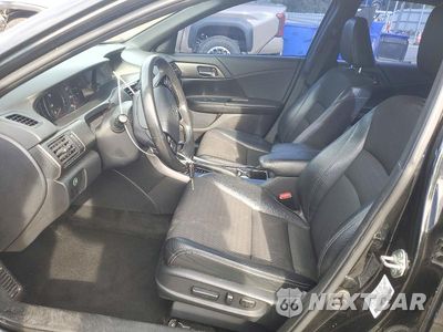 Zdjęcie 7 z 12 samochodu: 2017 HONDA ACCORD SPORT VIN:1HGCR2F5XHA273858 - miniatura