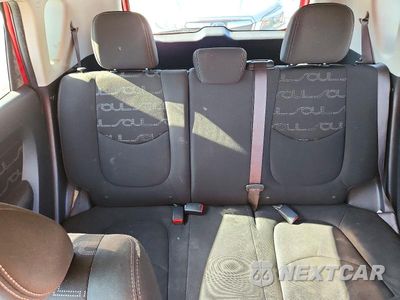 Zdjęcie 10 z 13 samochodu: 2012 KIA SOUL + VIN:KNDJT2A69C7465074 - miniatura