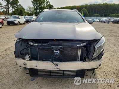 Piąte zdjęcie samochodu w środku: 2019 MERCEDES-BENZ GLA 250 4MATIC VIN:WDCTG4GB4KJ545486 - miniatura