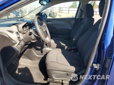 Zdjęcie 7 z 12 samochodu: 2014 CHEVROLET SONIC LT VIN:1G1JC5SH8E4153858 - miniatura