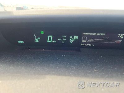 Zdjęcie 9 z 13 samochodu: 2010 TOYOTA PRIUS III VIN:JTDKN3DU1A0208561 - miniatura