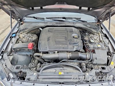 Zdjęcie 11 z 12 samochodu: 2020 JAGUAR XF PRESTIGE VIN:SAJBE4FX0LCY83978 - miniatura