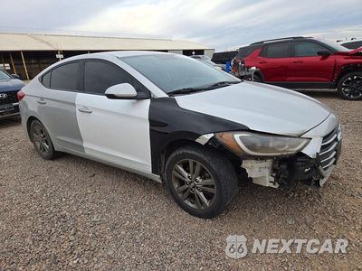 Czwarte zdjęcie samochodu z boku: 2018 HYUNDAI ELANTRA SEL VIN:5NPD84LF1JH296815 - miniatura