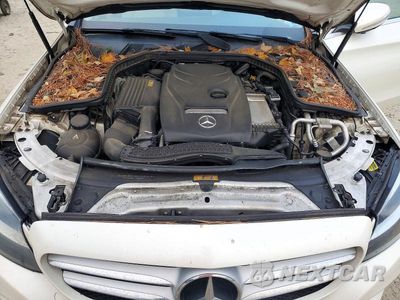 Zdjęcie 11 z 12 samochodu: 2015 MERCEDES-BENZ C 300 4MATIC VIN:55SWF4KB4FU082046 - miniatura