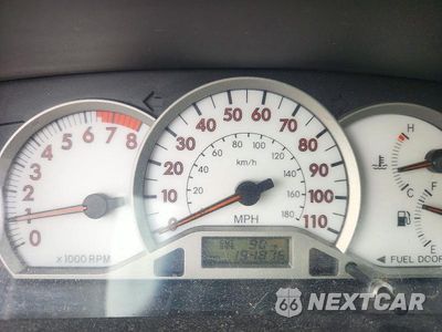 Zdjęcie 9 z 12 samochodu: 2005 TOYOTA COROLLA S VIN:1NXBR32E25Z428480 - miniatura