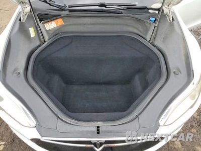 Zdjęcie 11 z 13 samochodu: 2015 TESLA MODEL S VIN:5YJSA1E42FF118651 - miniatura