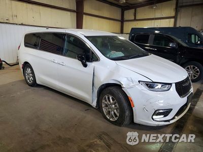 Czwarte zdjęcie samochodu z boku: 2024 CHRYSLER PACIFICA TOURING VIN:2C4RC1FG3RR177265 - miniatura