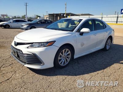 2023 TOYOTA CAMRY LE 4T1C11AK9PU149781 - główne zdjęcie licytacji z USA - miniatura