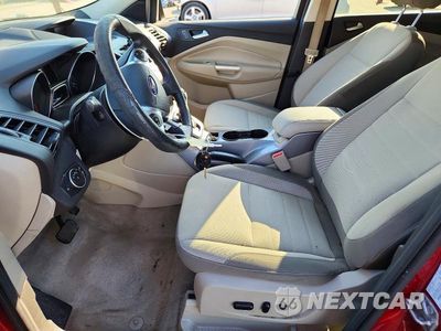 Zdjęcie 7 z 12 samochodu: 2016 FORD ESCAPE SE VIN:1FMCU0G7XGUB46764 - miniatura