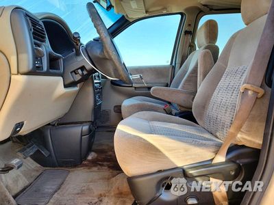 Zdjęcie 7 z 13 samochodu: 2001 CHEVROLET VENTURE VIN:1GNDX03E31D255067 - miniatura