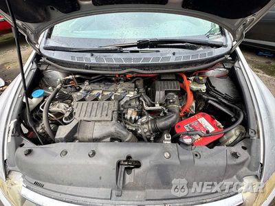 Zdjęcie 7 z 10 samochodu: 2007 HONDA CIVIC HYBRID VIN:JHMFA36207S004502 - miniatura