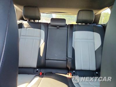 Zdjęcie 10 z 13 samochodu: 2020 LAND ROVER RANGE ROVER EVOQUE FIRST EDITION VIN:SALZL2FXXLH026070 - miniatura