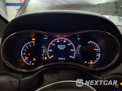 Zdjęcie 9 z 13 samochodu: 2014 JEEP GRAND CHEROKEE SUMMIT VIN:1C4RJFJG1EC466559 - miniatura