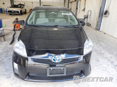 Piąte zdjęcie samochodu w środku: 2011 TOYOTA PRIUS TWO VIN:JTDKN3DU9B5334526 - miniatura