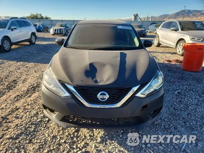Piąte zdjęcie samochodu w środku: 2019 NISSAN SENTRA SV VIN:3N1AB7AP4KY349533 - miniatura