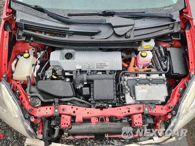 Zdjęcie 11 z 13 samochodu: 2010 TOYOTA PRIUS V VIN:JTDKN3DU7A0053823 - miniatura