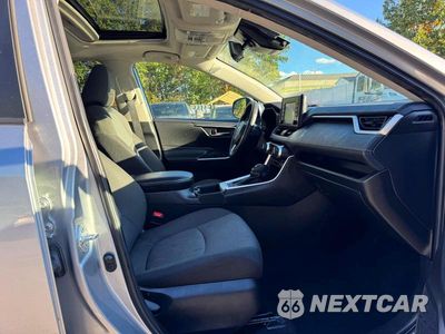 Zdjęcie 9 z 12 samochodu: 2022 TOYOTA RAV4 XLE VIN:2T3P1RFV8NC294982 - miniatura