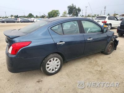 Trzecie zdjęcie samochodu z tyłu: 2016 NISSAN VERSA 1.6 SV VIN:3N1CN7AP2GL815724 - miniatura