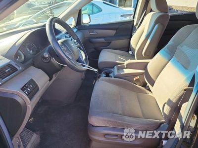 Zdjęcie 7 z 13 samochodu: 2012 HONDA ODYSSEY EX VIN:5FNRL5H44CB057598 - miniatura