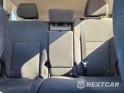 Zdjęcie 10 z 13 samochodu: 2019 KIA SORENTO LX VIN:5XYPG4A34KG439726 - miniatura