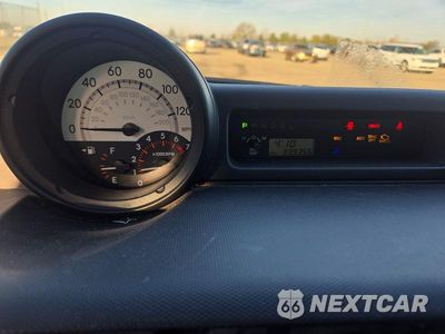 Zdjęcie 9 z 13 samochodu: 2004 SCION XB BASE VIN:JTLKT324640157298 - miniatura