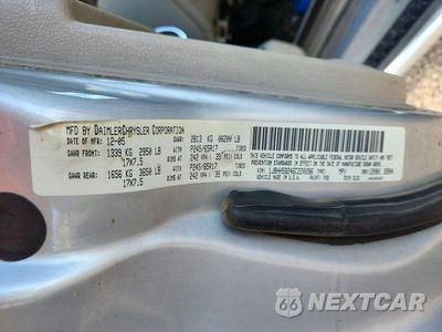 Zdjęcie 13 z 13 samochodu: 2006 JEEP COMMANDER LIMITED VIN:1J8HH58246C220286 - miniatura