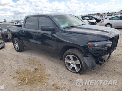 Czwarte zdjęcie samochodu z boku: 2026 RAM 1500 TRADESMAN VIN:3C6RREGG2T4181432 - miniatura