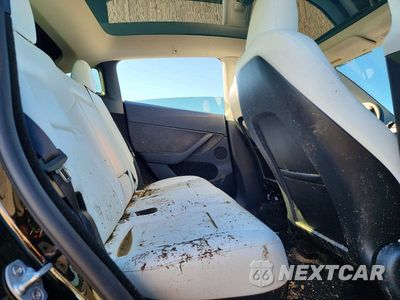 Zdjęcie 10 z 13 samochodu: 2024 TESLA MODEL Y VIN:7SAYGDEE6RA238864 - miniatura
